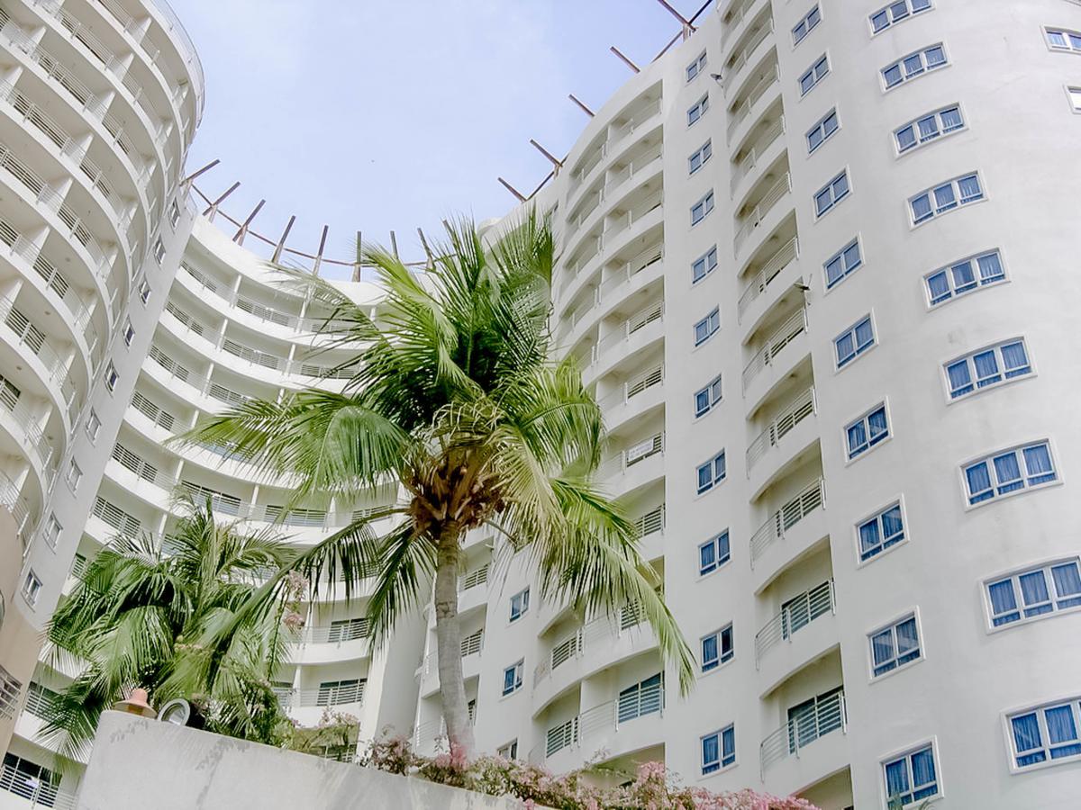 Hotel Legacy Порт-Диксон Экстерьер фото
